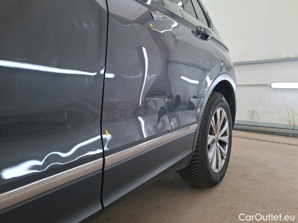  Volkswagen  Tiguan VOLKSWAGEN  / 2020 / 5P / SUV 2.0 TDI 150 DSG7 Life Business #11