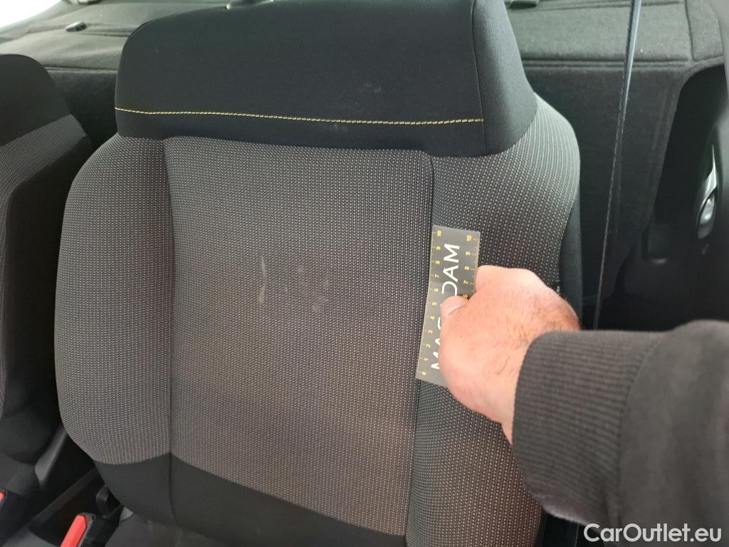  Citroen  C3  Société Feel Nav 1.5 BlueHDI 100CV BVM5 E6dT #2