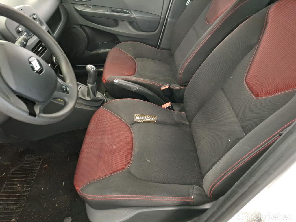  Renault  Clio  IV Air 1.5 dCi 75CV BVM5 E5 #21