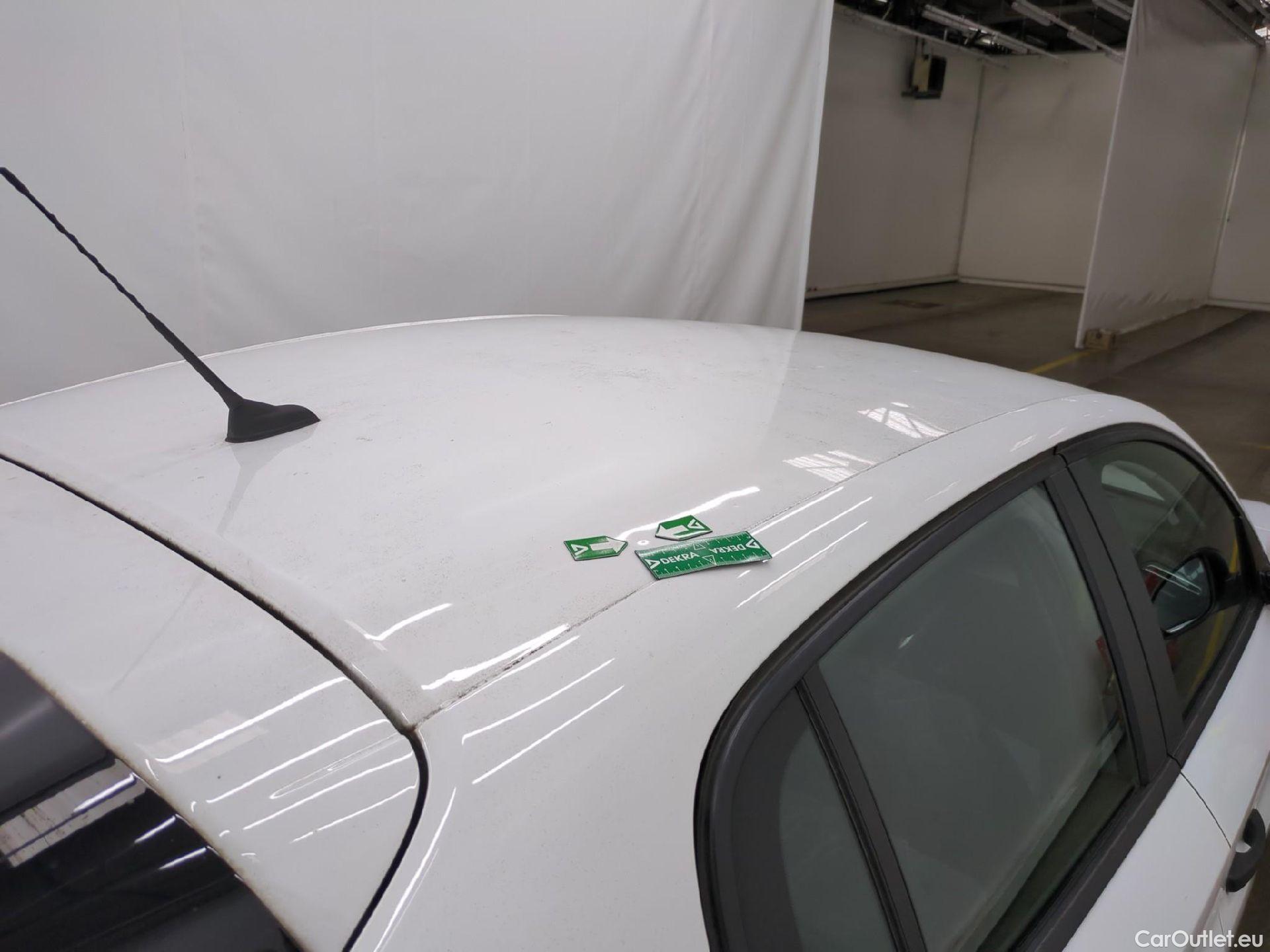  Peugeot  208  Premium 1.5 HDi 100CV BVM6 E6d #35