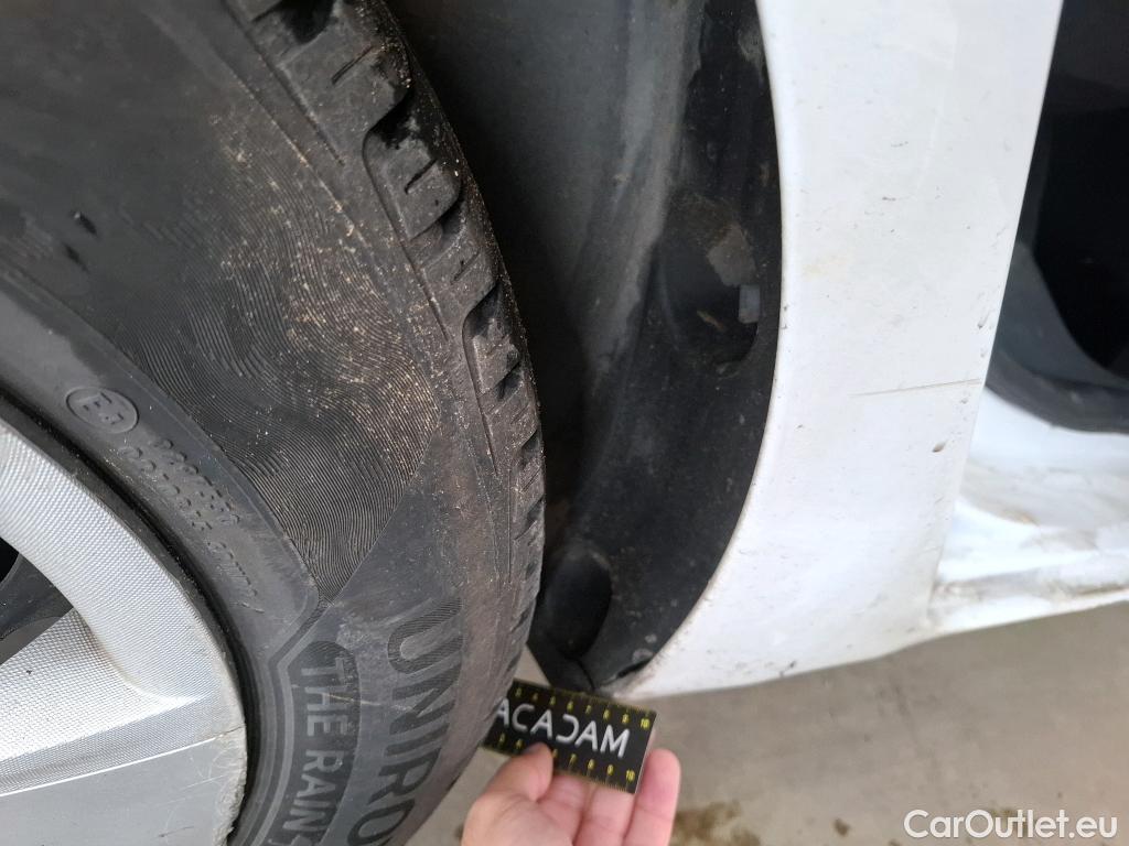  Renault  Clio  IV Air 1.5 dCi 75CV BVM5 E6 #95