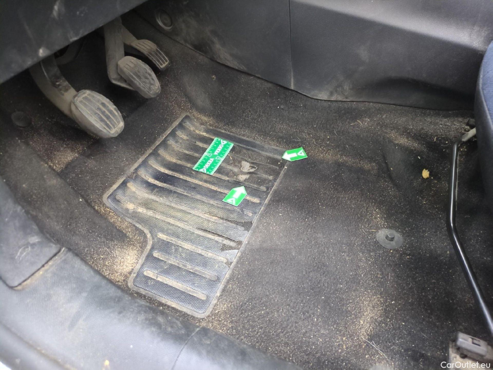  Peugeot  208  Premium 1.5 HDi 100CV BVM6 E6d #3