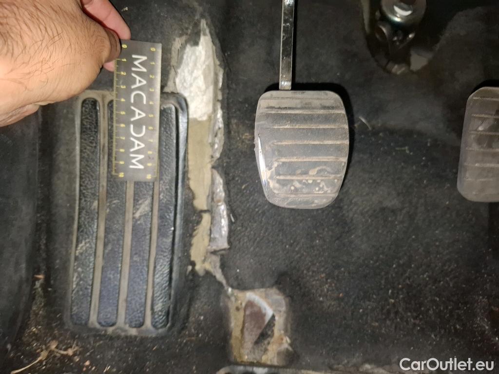  Renault  Clio  IV Air 1.5 dCi 75CV BVM5 E6 #21