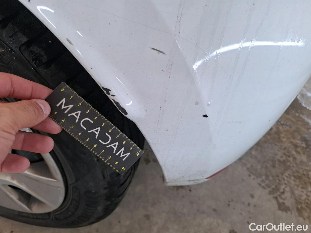  Renault  Clio  IV Air 1.5 dCi 75CV BVM5 E6 #36