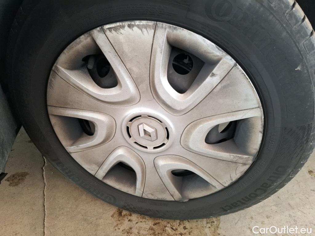  Renault  Clio  IV Air 1.5 dCi 75CV BVM5 E6 #126