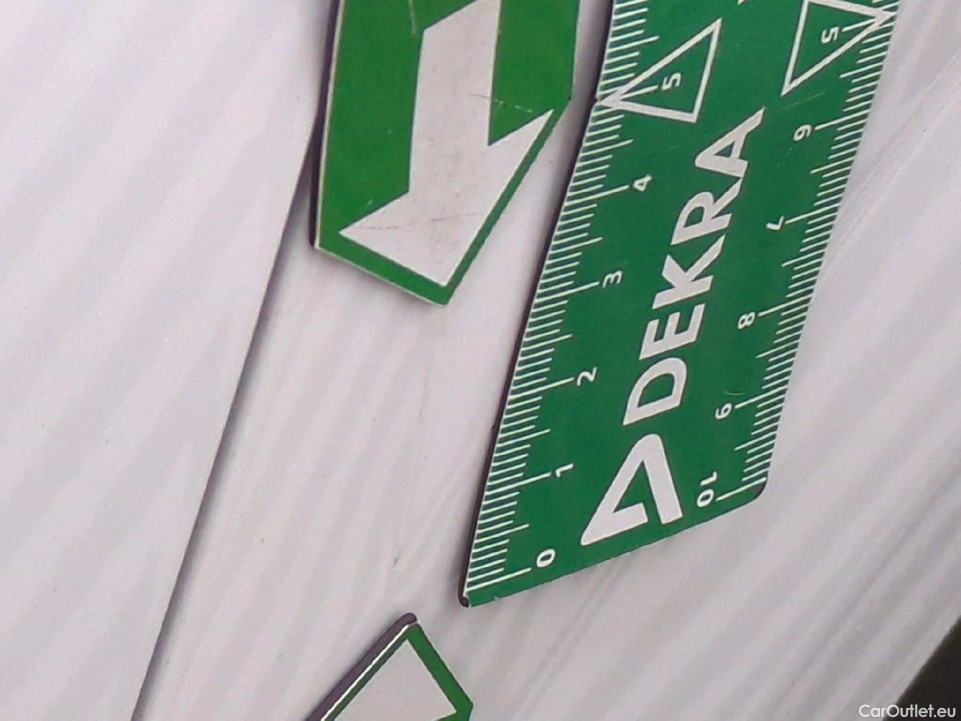  Peugeot  208  Premium 1.5 HDi 100CV BVM6 E6d #80