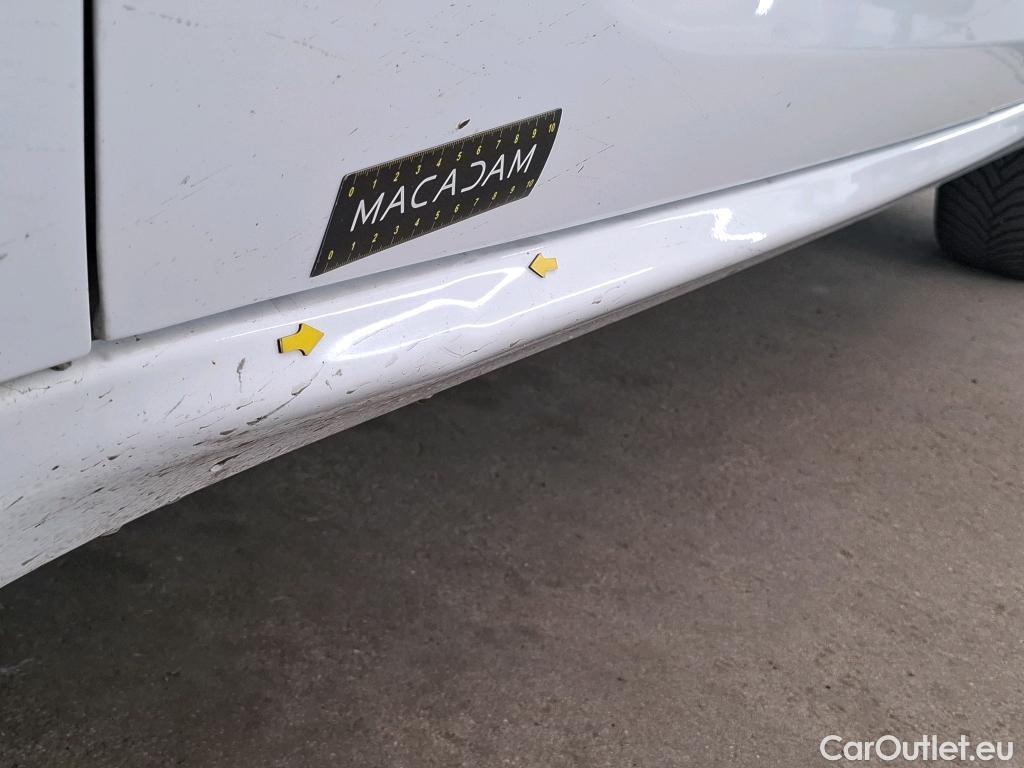  Peugeot  208 PEUGEOT  Affaire / 2015 / 5P / Berline &BlueHDi 100 €6.c S&S PREMIUM PACK #6