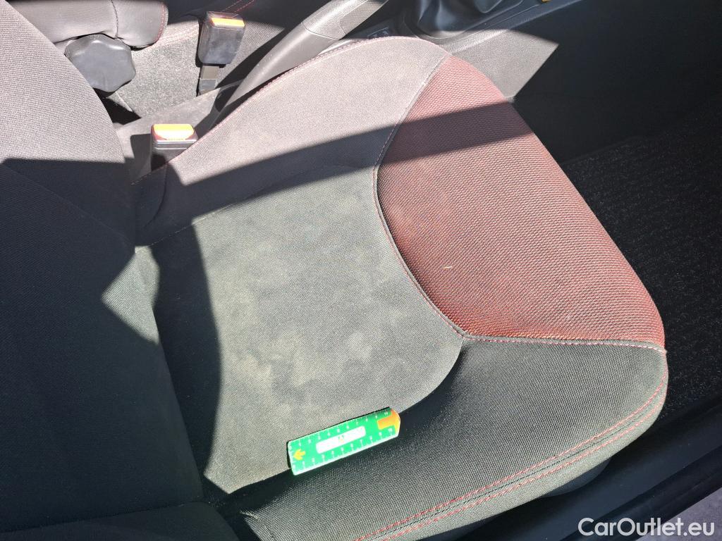  Renault  Clio  IV Air 1.5 dCi 90CV BVM5 E6 #43