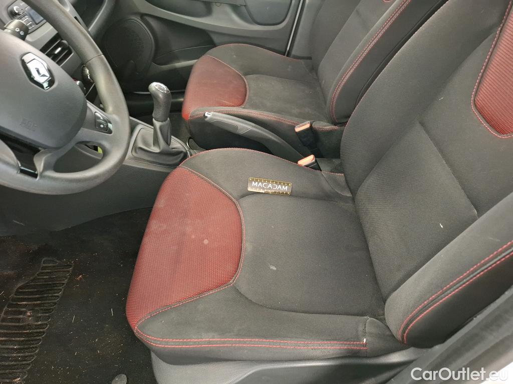  Renault  Clio  IV Air 1.5 dCi 75CV BVM5 E5 #26
