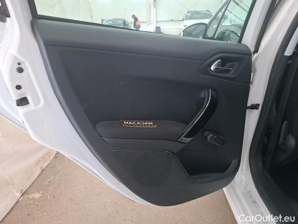  Peugeot  208 PEUGEOT  Affaire / 2015 / 5P / Berline &BlueHDi 100 €6.c S&S PREMIUM PACK #17