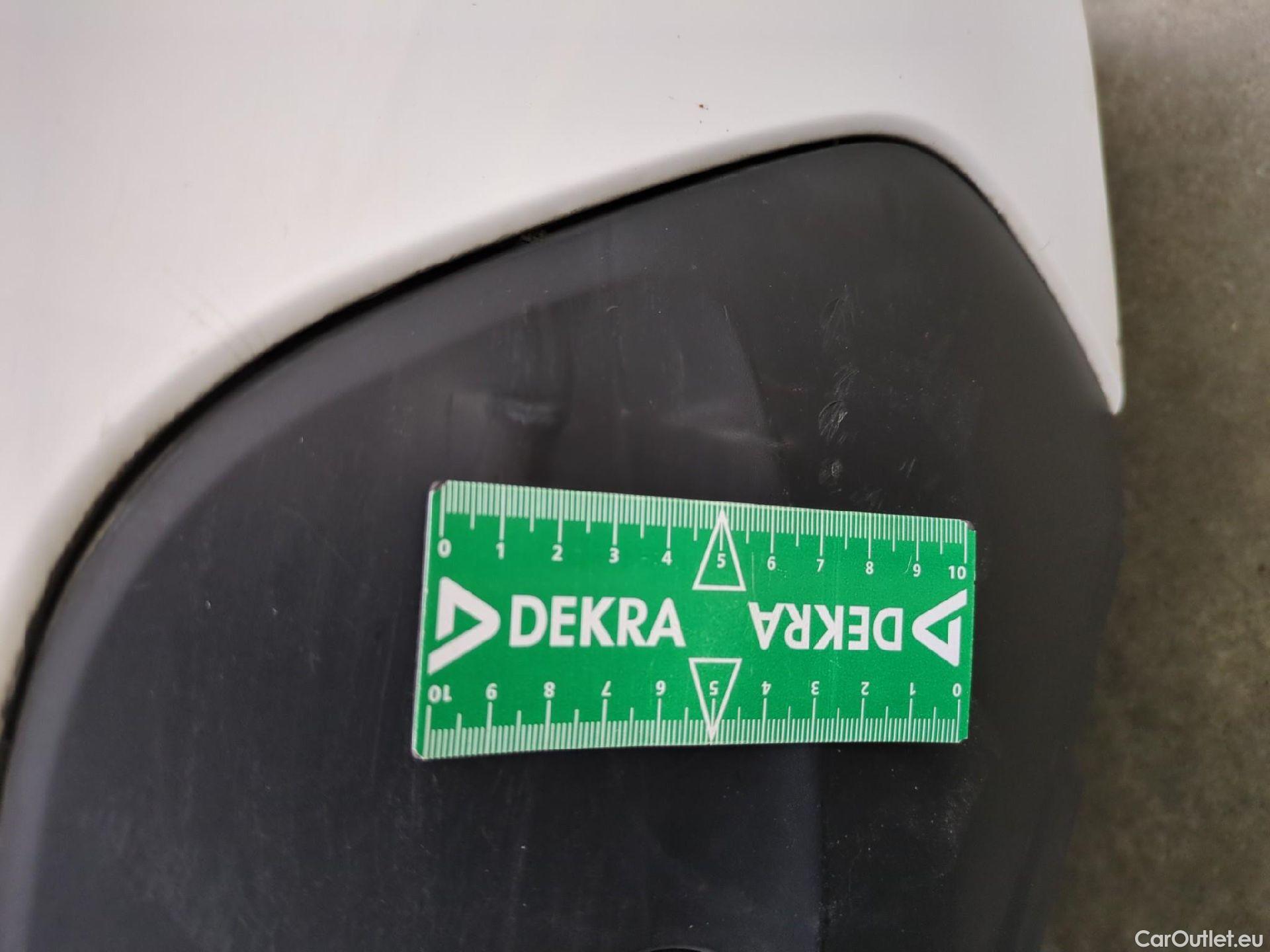  Peugeot  208  Premium 1.5 HDi 100CV BVM6 E6d #92