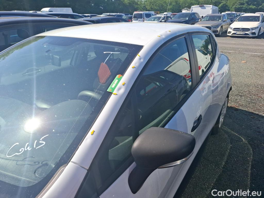  Renault  Clio  IV Air 1.5 dCi 90CV BVM5 E6 #10