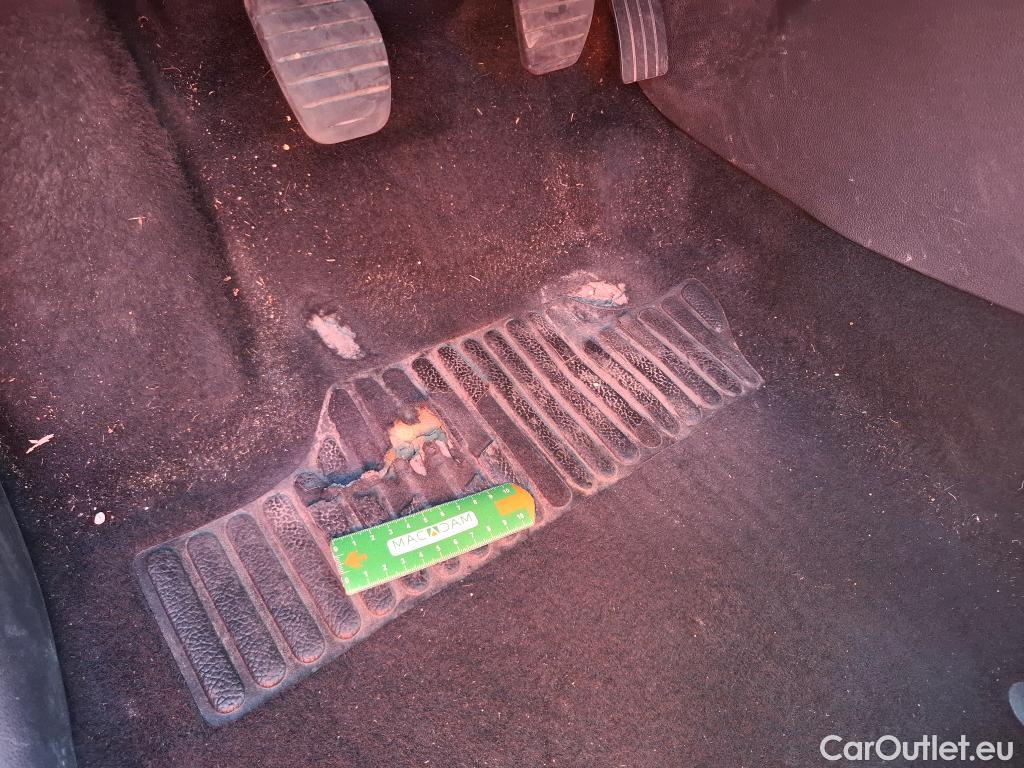  Renault  Clio  IV Air 1.5 dCi 90CV BVM5 E6 #27