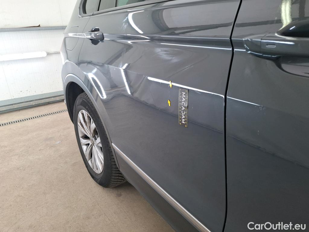  Volkswagen  Tiguan VOLKSWAGEN  / 2020 / 5P / SUV 2.0 TDI 150 DSG7 Life Business #46
