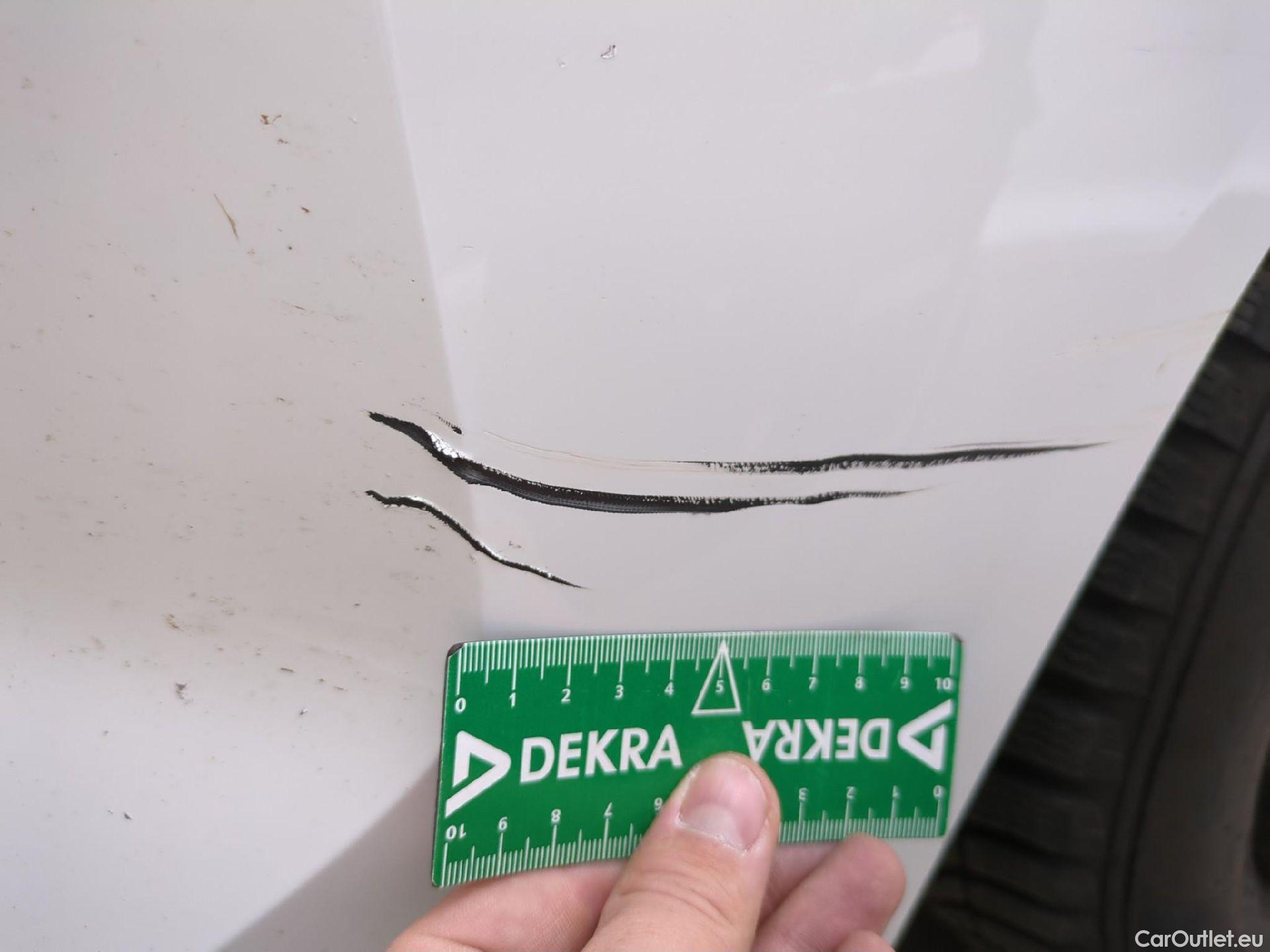  Peugeot  208  Premium 1.5 HDi 100CV BVM6 E6d #57