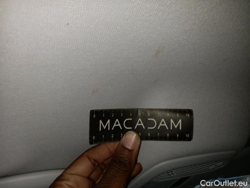  Peugeot  208  Premium 1.5 HDi 100CV BVM6 E6d #9