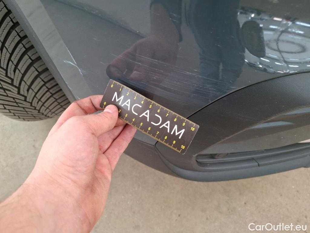  Volkswagen  Tiguan VOLKSWAGEN  / 2020 / 5P / SUV 2.0 TDI 150 DSG7 Life Business #32