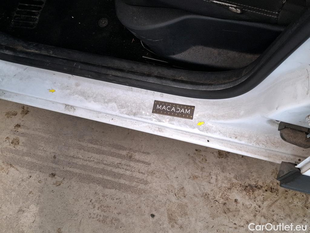  Renault  Clio  IV Air 1.5 dCi 75CV BVM5 E6 #89