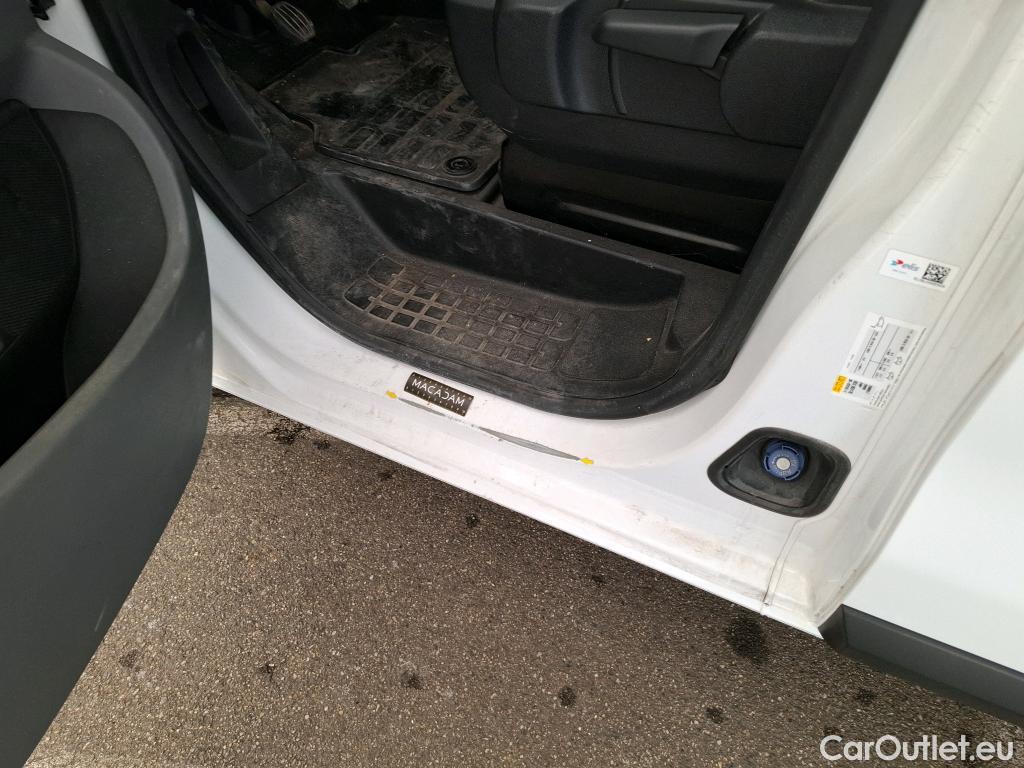  Peugeot  Expert  Fourgon Premium L3 2.0 HDi 120CV BVM6 E6dT #1