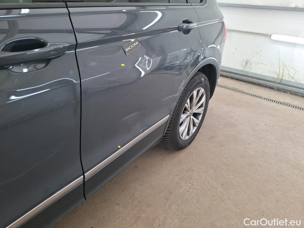  Volkswagen  Tiguan VOLKSWAGEN  / 2020 / 5P / SUV 2.0 TDI 150 DSG7 Life Business #9