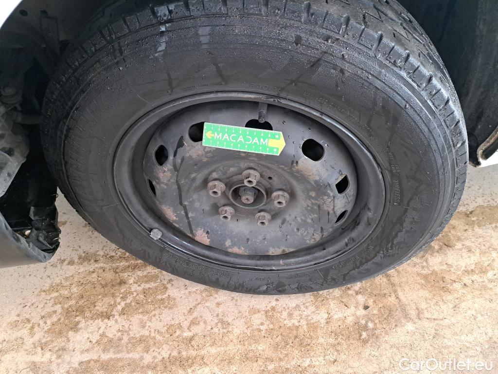  Renault  Trafic RENAULT  / 2019 / 4P / Fourgon tole NV FG GCF L1H1 1200 dCi 120 #35