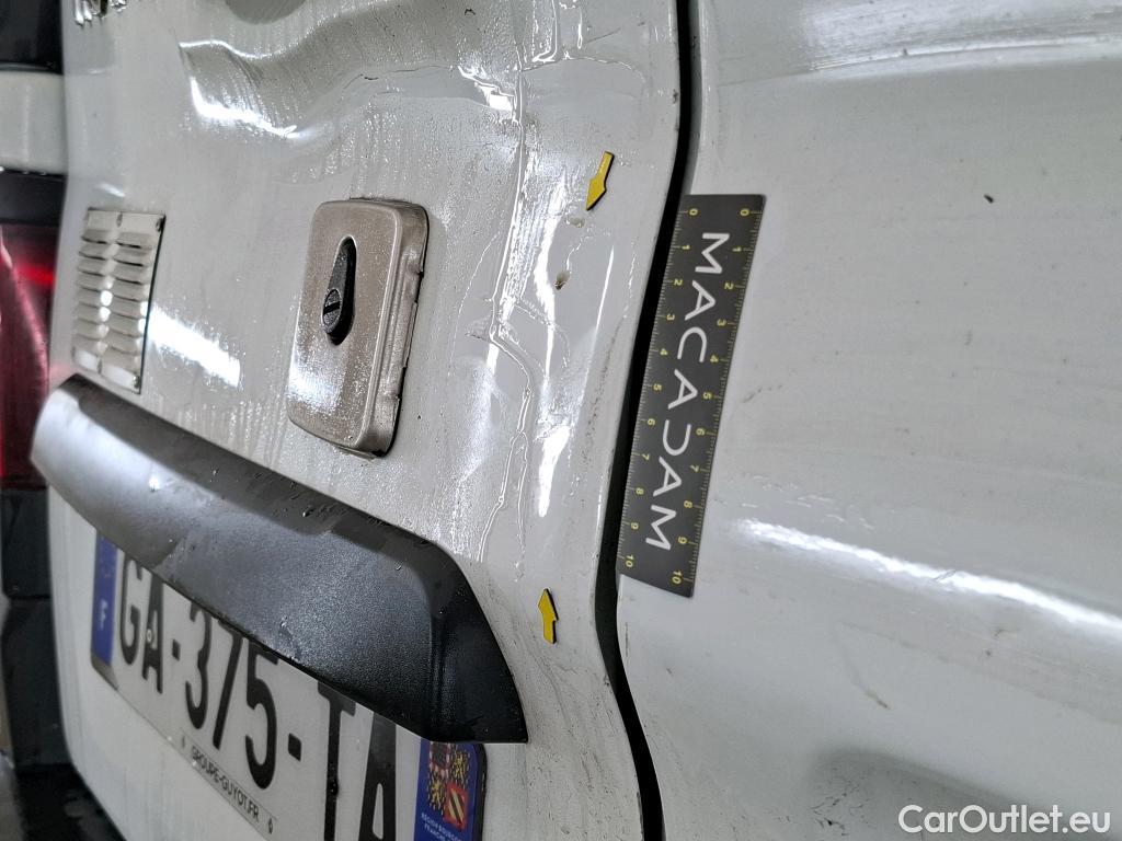  Renault  Trafic  III Fourgon L2H1 1300 Grand Confort 2.0 dCi 145CV BVM6 E6dT #5