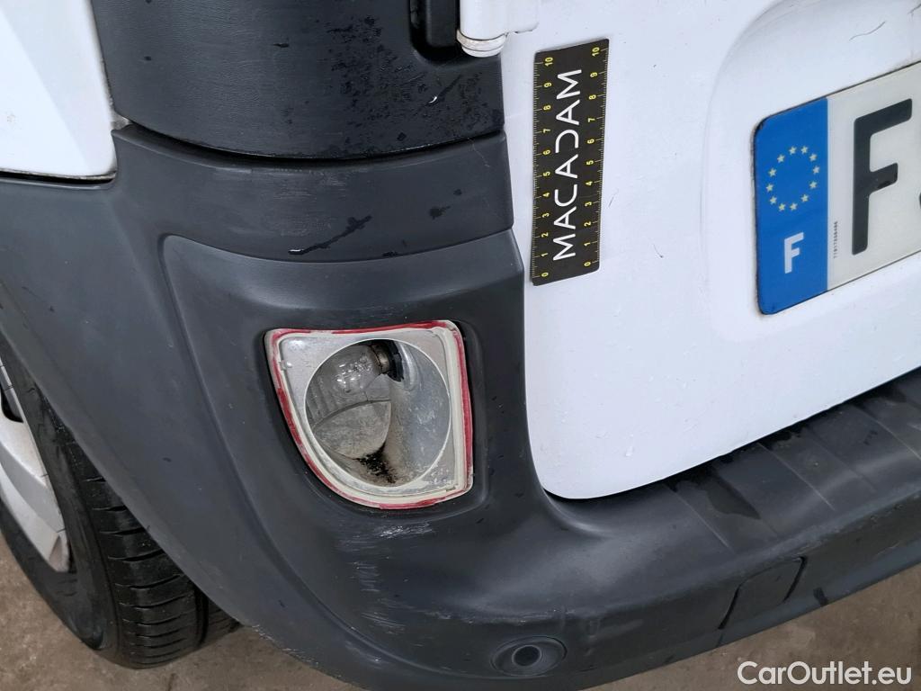  Renault  Kangoo RENAULT  Express / 2013 / 4P / Fourgonnette Gd Volume ExtraRLink - Blue dCi 95 #48