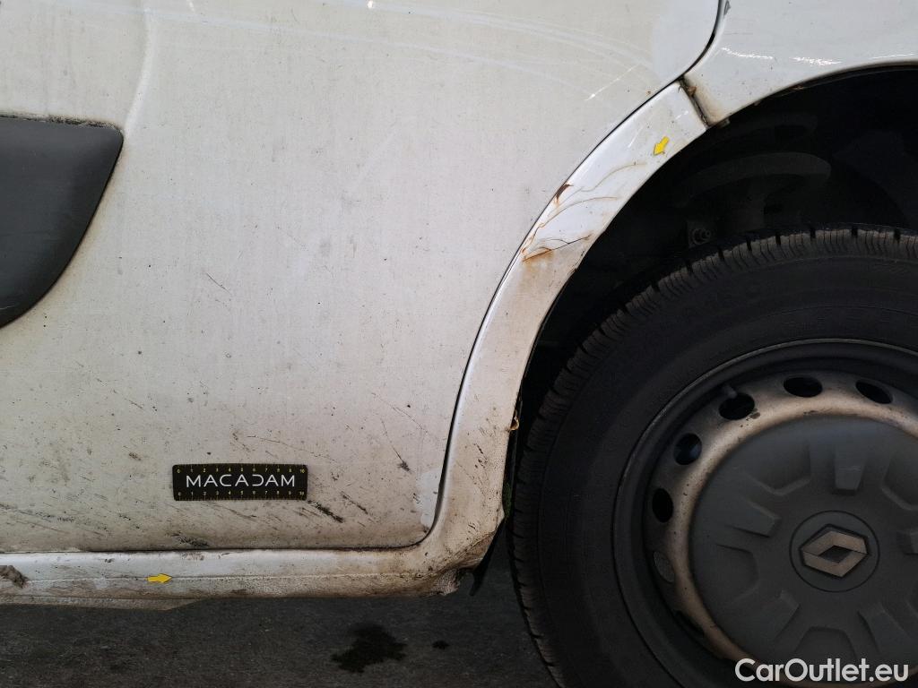  Renault  Master RENAULT  VU 4p Fourgon FG GCf TracF3500 L2H2 Energy dCi135 #15