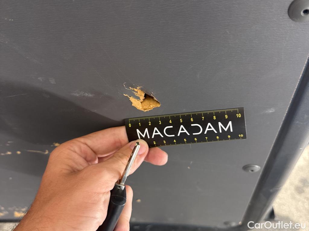  Volkswagen  Transporter VOLKSWAGEN  / 2019 / 4P / Fourgon tôlé 2.0 TDi 110 L1H1 Business #14