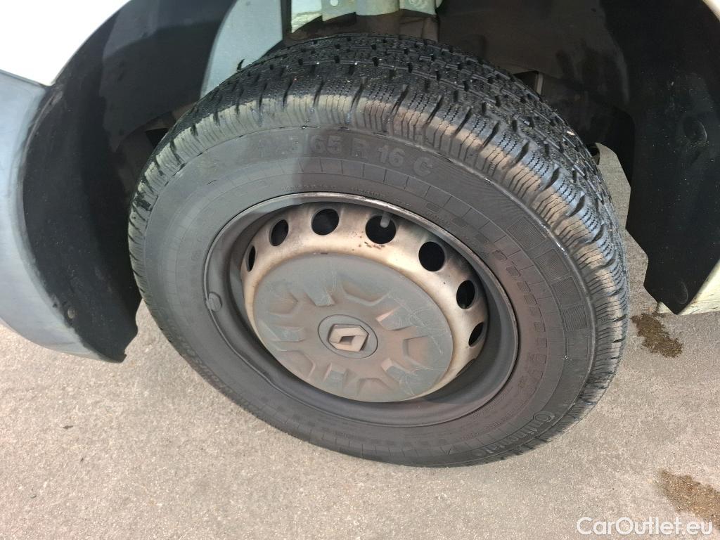  Renault  Master RENAULT  VU 4p Fourgon FG GCf TracF3500 L2H2 Energy dCi135 #27