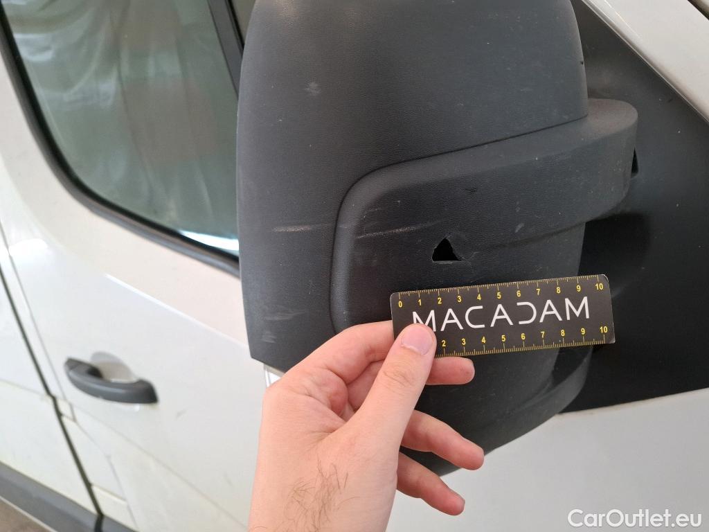  Renault  Master RENAULT  VU 4p Fourgon FG GCf TracF3500 L2H2 Energy dCi135 #36