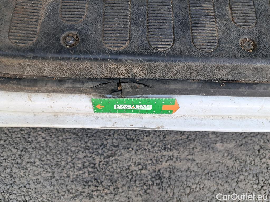  Renault  Master  III Fourgon L3H2 3 5 Grand Confort dCi 135CV BVM6 E6dT 7 PLACES #50