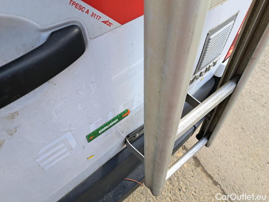  Renault  Master  III Fourgon L3H2 3 5 Grand Confort dCi 135CV BVM6 E6dT 7 PLACES #24