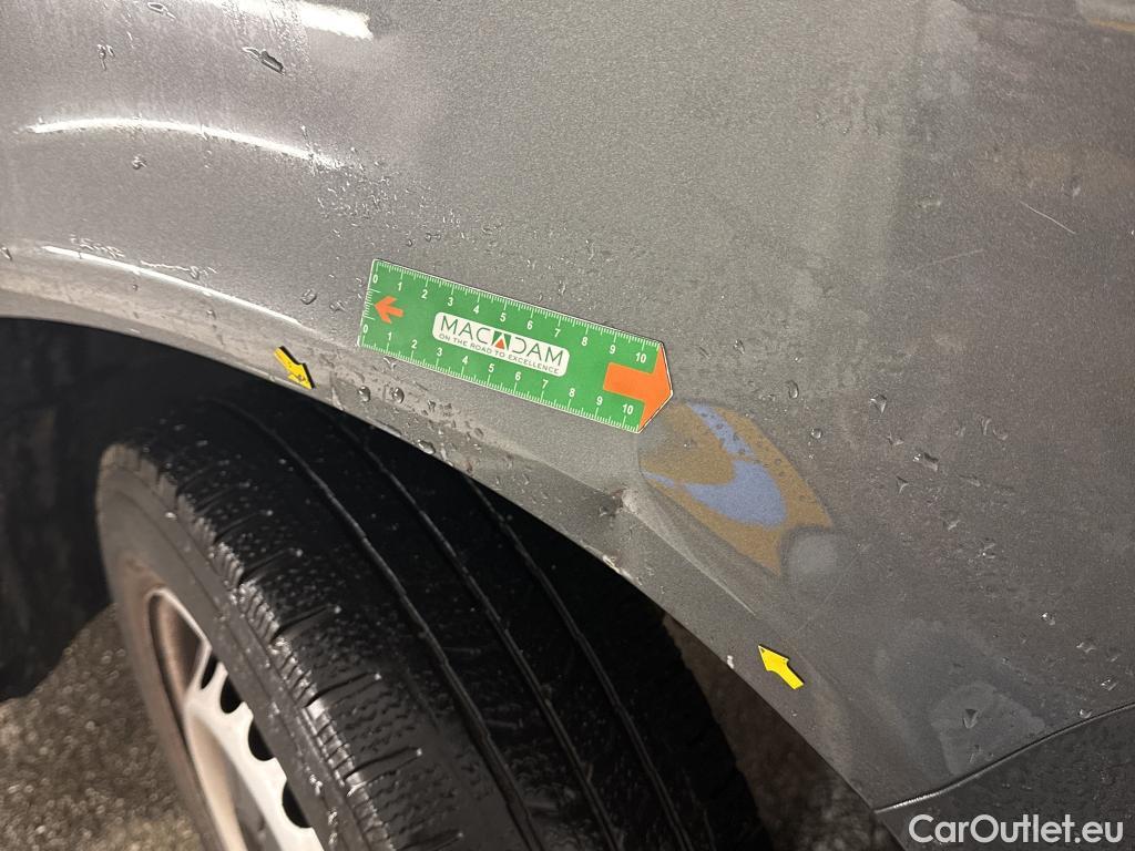  Volkswagen  Transporter VOLKSWAGEN  / 2019 / 4P / Fourgon tôlé 2.0 TDi 110 L1H1 Business #8