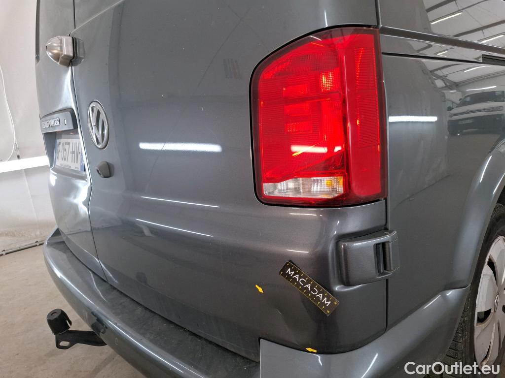  Volkswagen  Transporter VOLKSWAGEN  ProCab / 2019 / 4P / Fourgon tôlé 2.0 TDi 150 DSG7 L2H1 Confort #8
