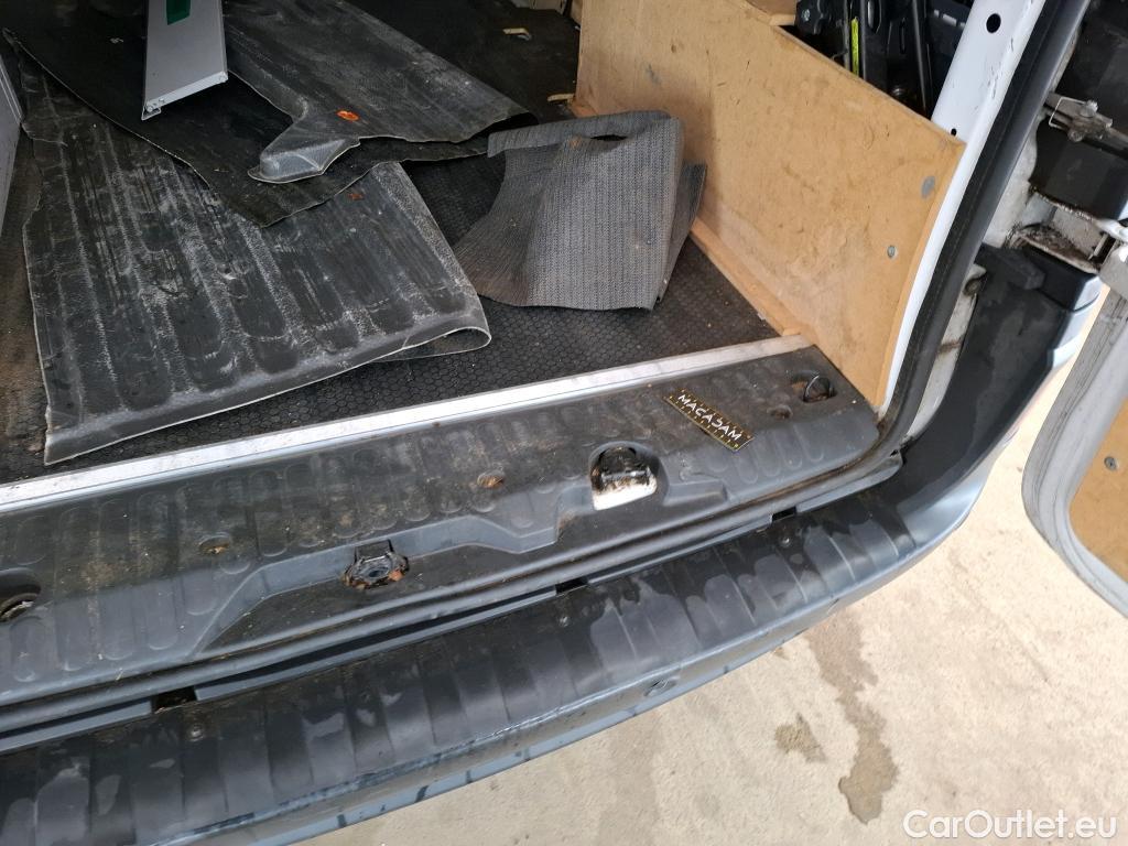  Renault  Kangoo RENAULT  Express / 2013 / 4P / Fourgonnette Gd Volume ExtraRLink - Blue dCi 95 #45