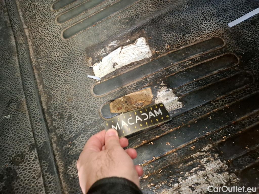  Renault  Master RENAULT  VU 4p Fourgon FG GCf TracF3500 L2H2 Energy dCi135 #46