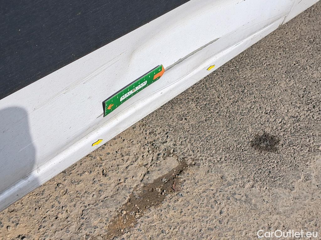  Renault  Master  III Fourgon L3H2 3 5 Grand Confort dCi 135CV BVM6 E6dT 7 PLACES #35