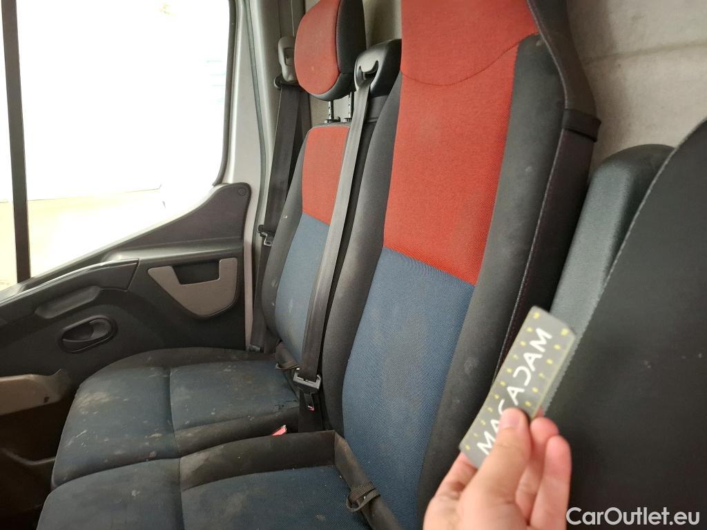  Renault  Master RENAULT  VU 4p Fourgon FG GCf TracF3500 L2H2 Energy dCi135 #59