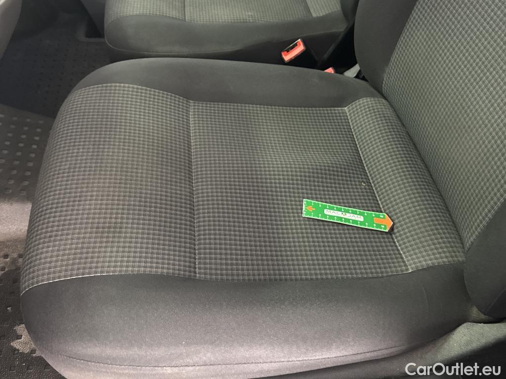  Volkswagen  Transporter VOLKSWAGEN  / 2019 / 4P / Fourgon tôlé 2.0 TDi 110 L1H1 Business #11