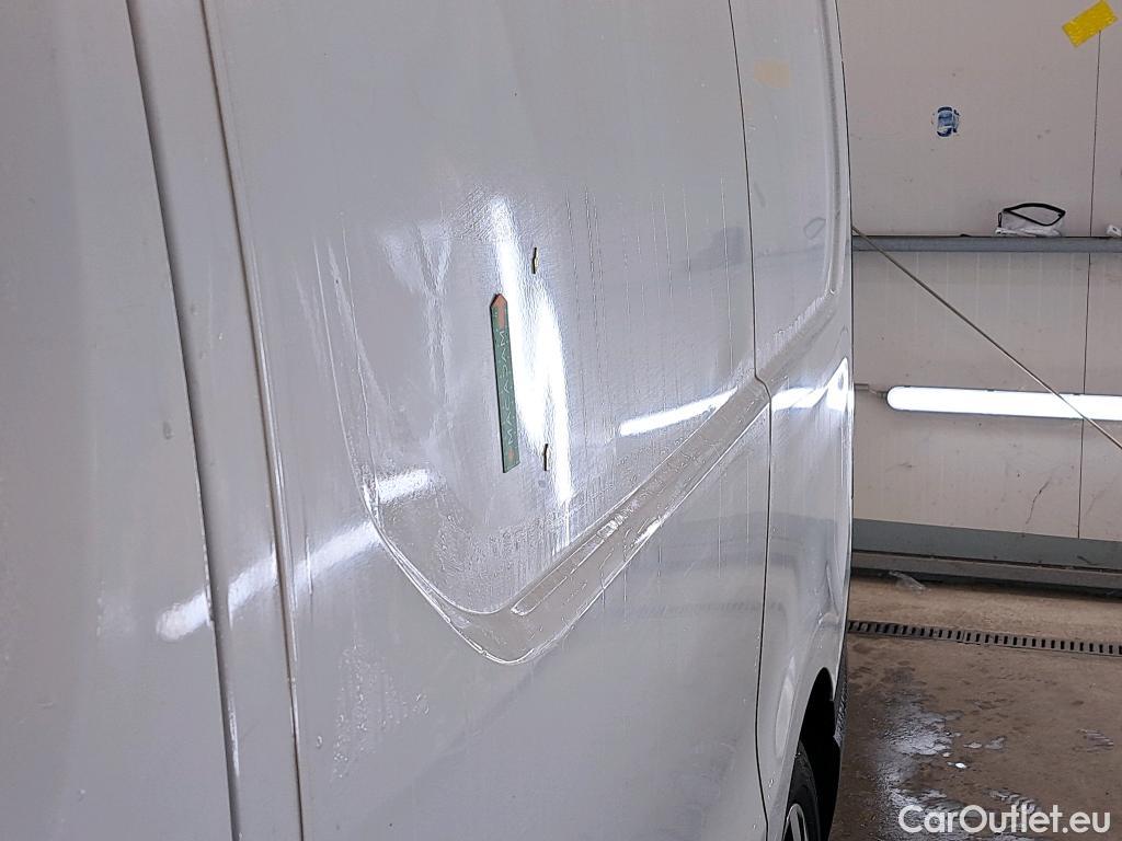  Renault  Trafic RENAULT  / 2019 / 4P / Fourgon tole NV FG GCF L1H1 1200 dCi 120 #2