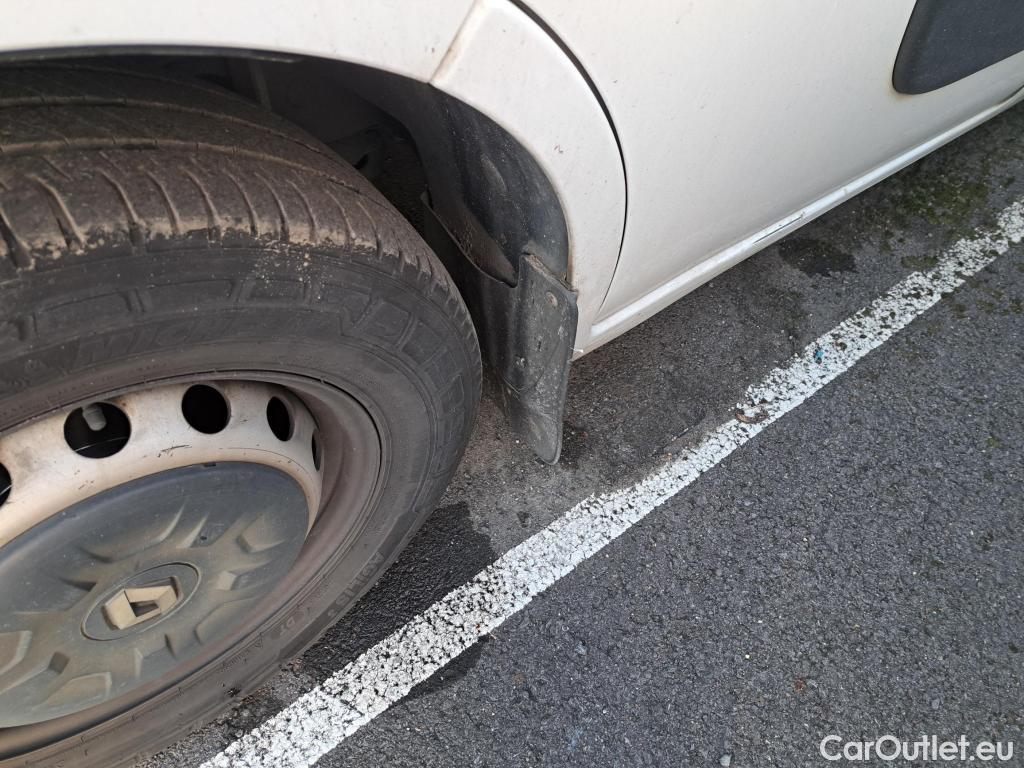  Renault  Master  III Fourgon L3H2 3 5 Grand Confort dCi 135CV BVM6 E6dT 7 PLACES #60