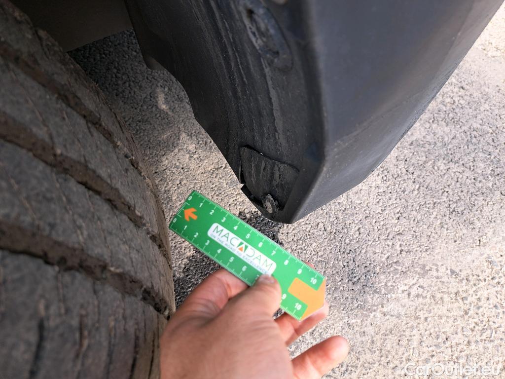  Renault  Master  III Fourgon L3H2 3 5 Grand Confort dCi 135CV BVM6 E6dT 7 PLACES #52