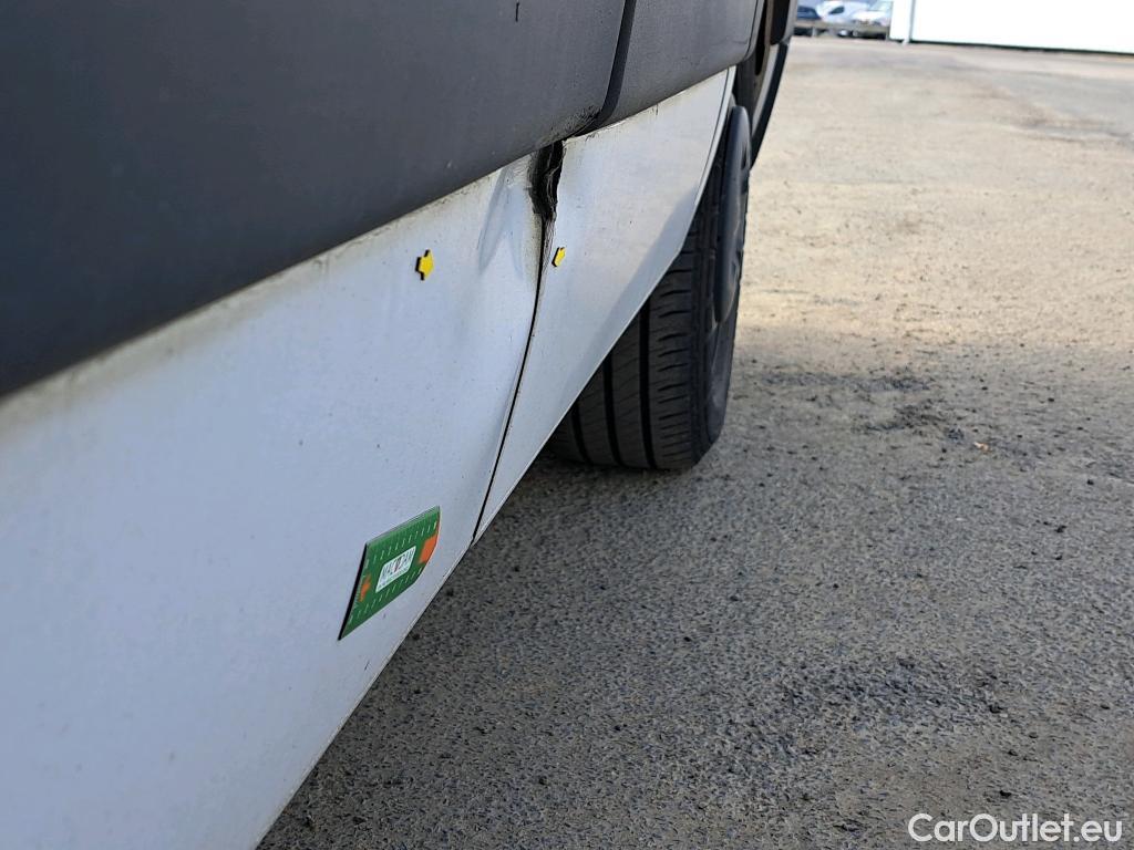  Renault  Master  III Fourgon L3H2 3 5 Grand Confort dCi 135CV BVM6 E6dT 7 PLACES #10