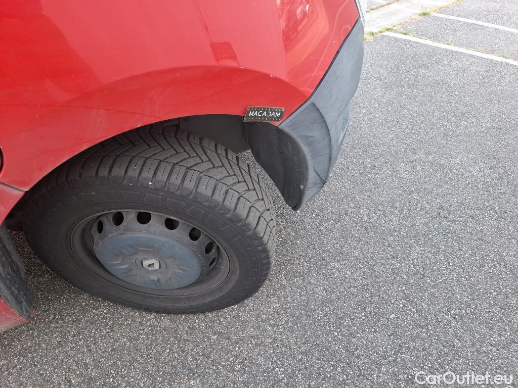  Renault  Master  III Fourgon L2H2 3 5 Grand Confort dCi 130CV BVM6 E6 #47