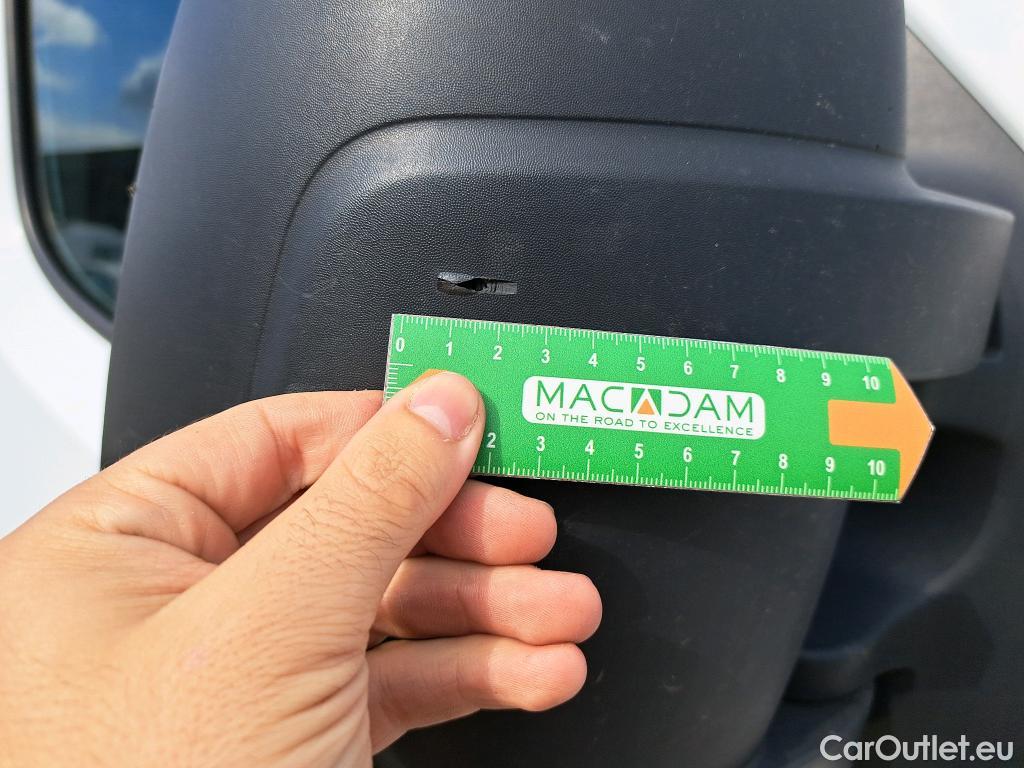  Renault  Master  III Fourgon L3H2 3 5 Grand Confort dCi 135CV BVM6 E6dT 7 PLACES #33