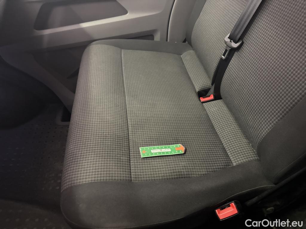  Volkswagen  Transporter VOLKSWAGEN  / 2019 / 4P / Fourgon tôlé 2.0 TDi 110 L1H1 Business #17