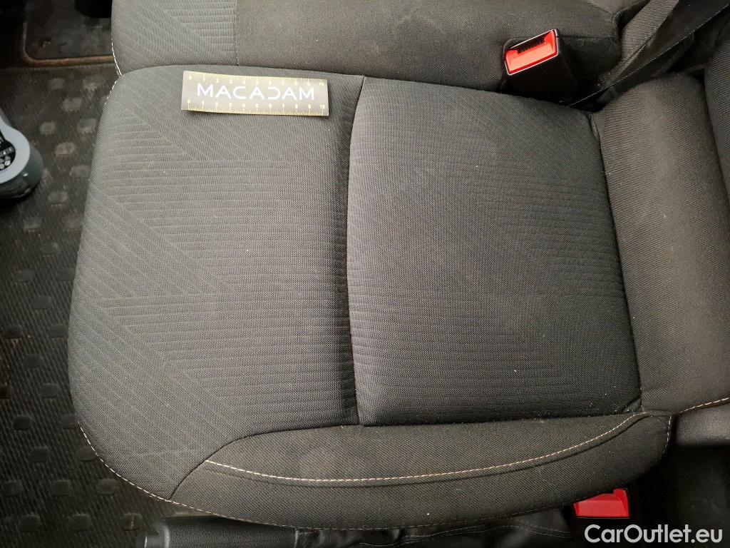  Renault  Trafic  III Fourgon L2H1 1300 Grand Confort 2.0 dCi 145CV BVM6 E6dT #23