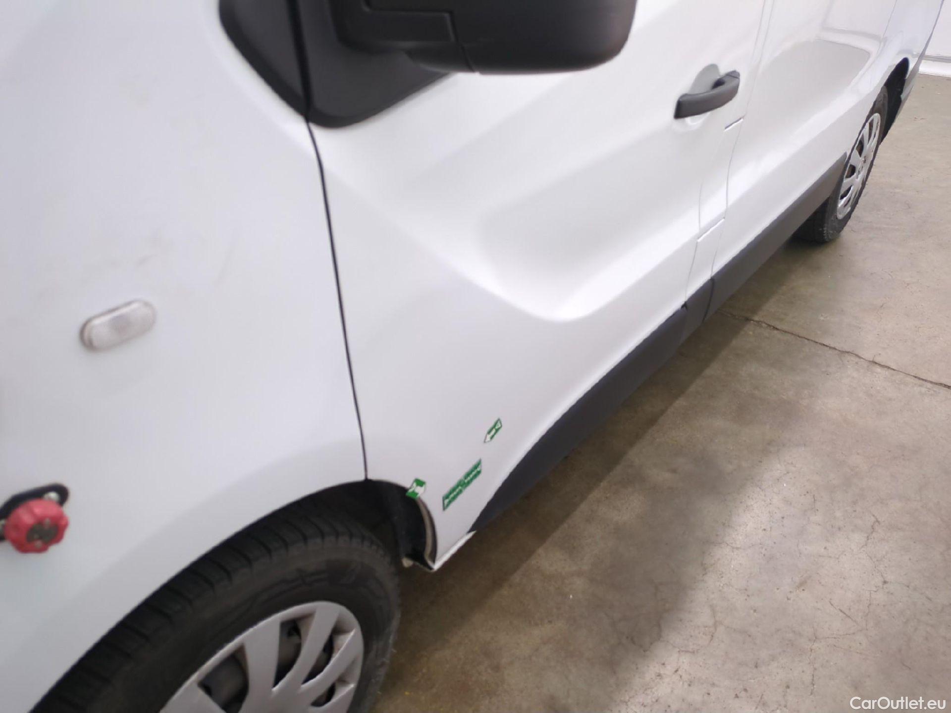  Renault  Trafic  Furgon Grand Confort L1H1 1000 1.6 dCi 120CV BVM6 E6 #40