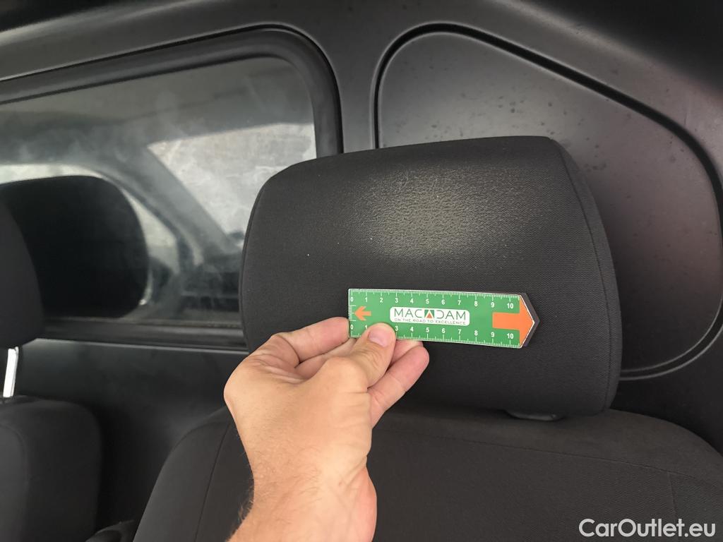  Volkswagen  Transporter VOLKSWAGEN  / 2019 / 4P / Fourgon tôlé 2.0 TDi 110 L1H1 Business #18